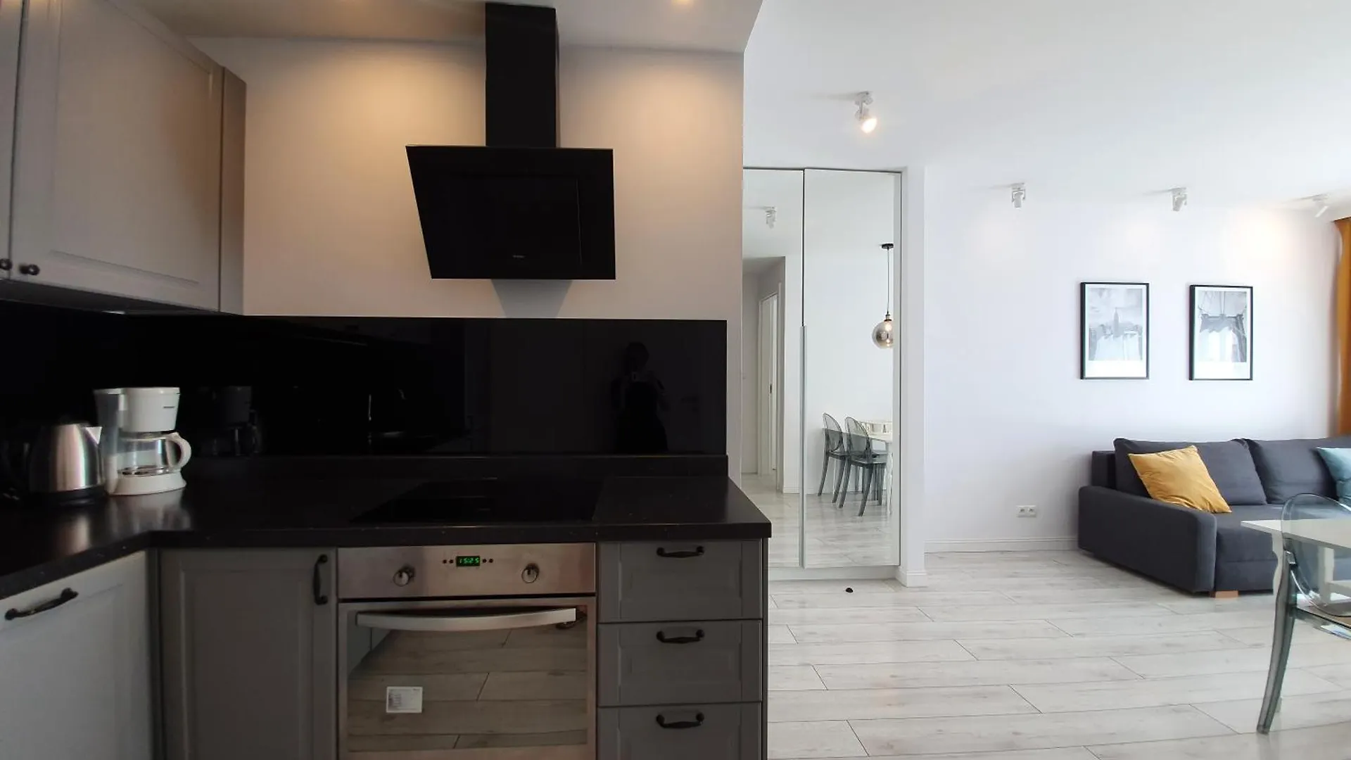 Aurora II - Apartament & Parking Apartment Gdansk
