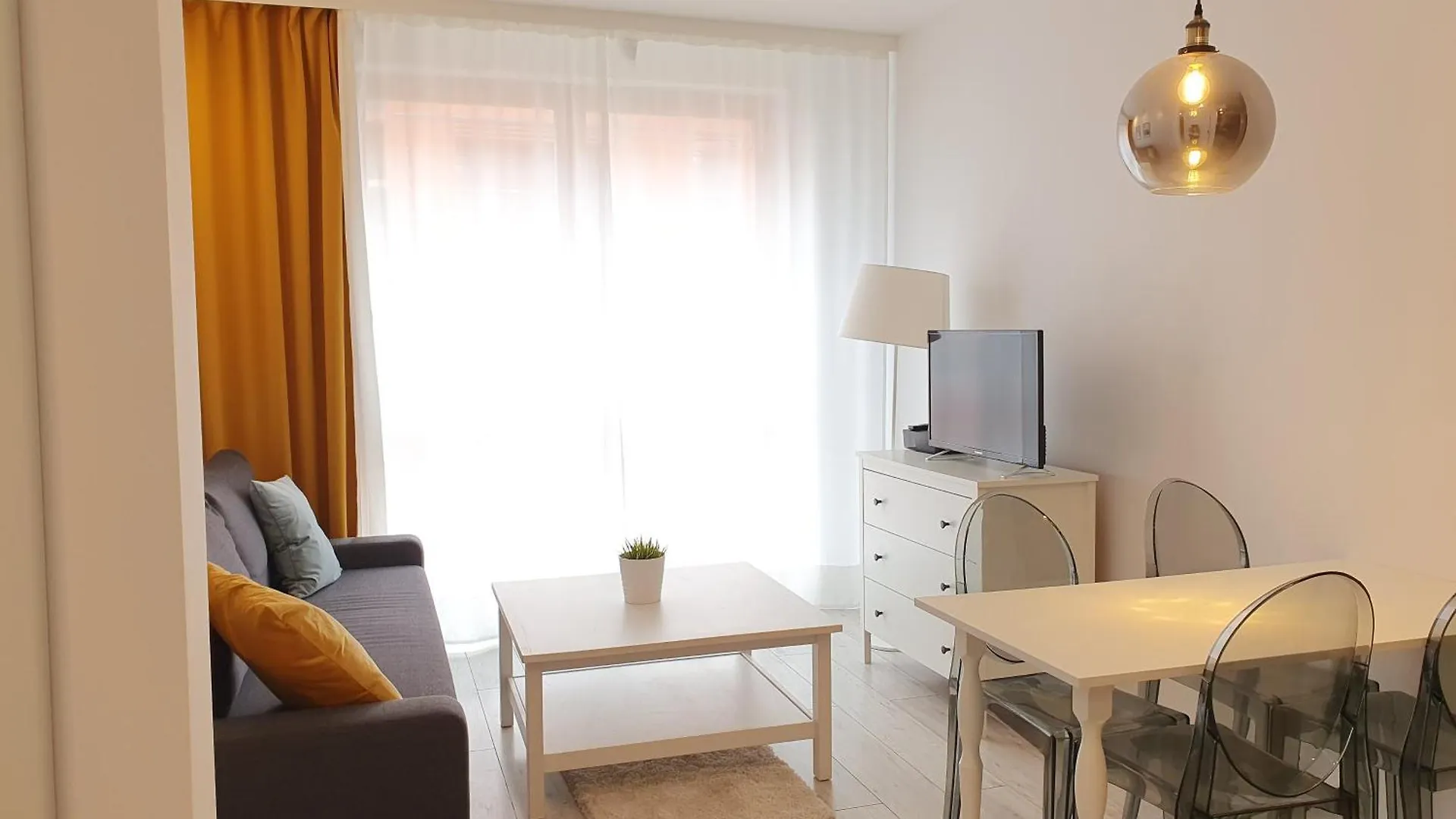 Aurora II - Apartament & Parking Apartment Gdansk Poland